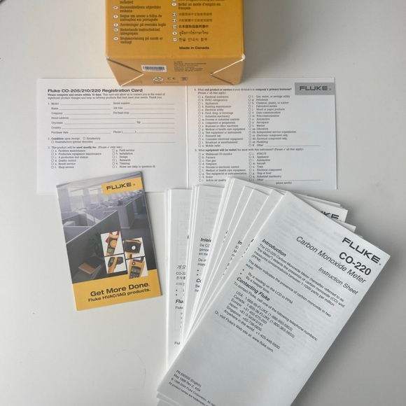 Fluke CO-220 Carbon Monoxide Meter - Picture 8 of 8